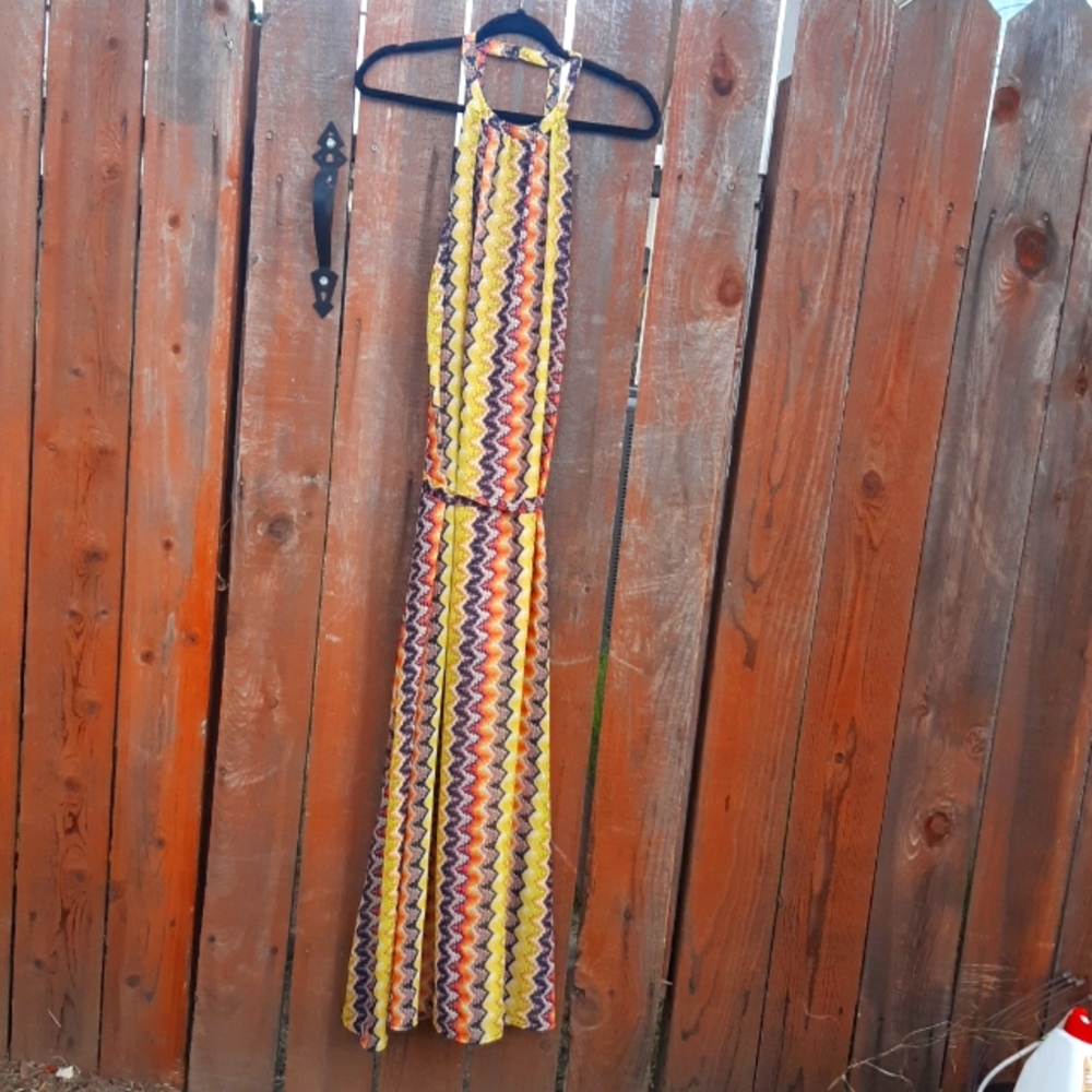 Barr III Lightweight Maxi Dress in Size Medium  - Multicolored